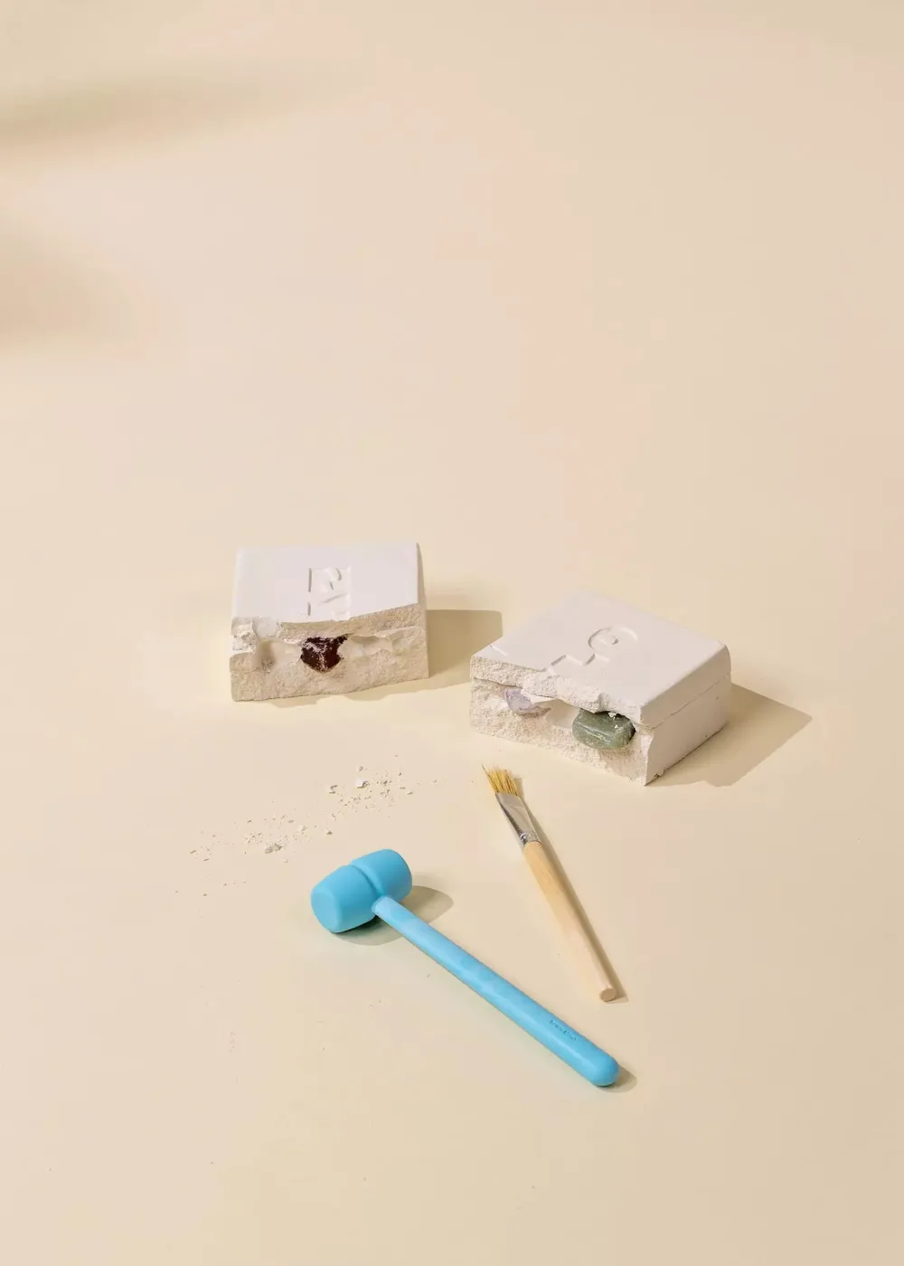 Coco Village Gemstones & Fossil Geoligical Excavation Set
