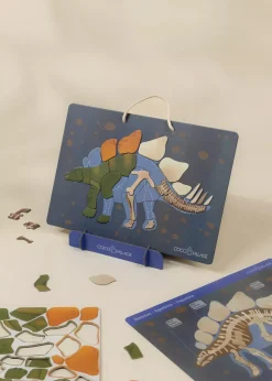 Coco Village Magnetic Interactive Board – Meet the Stegosaurus