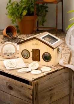 Coco Village Wooden Bug House & Exploration Set