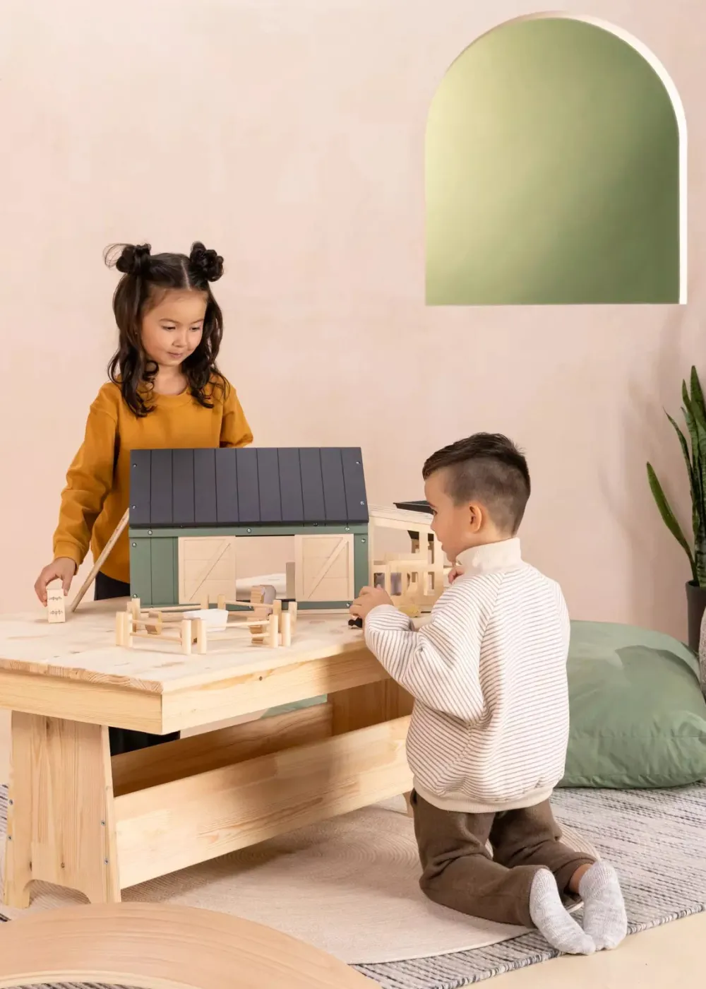 Coco Village Wooden Farm & Accessories Set