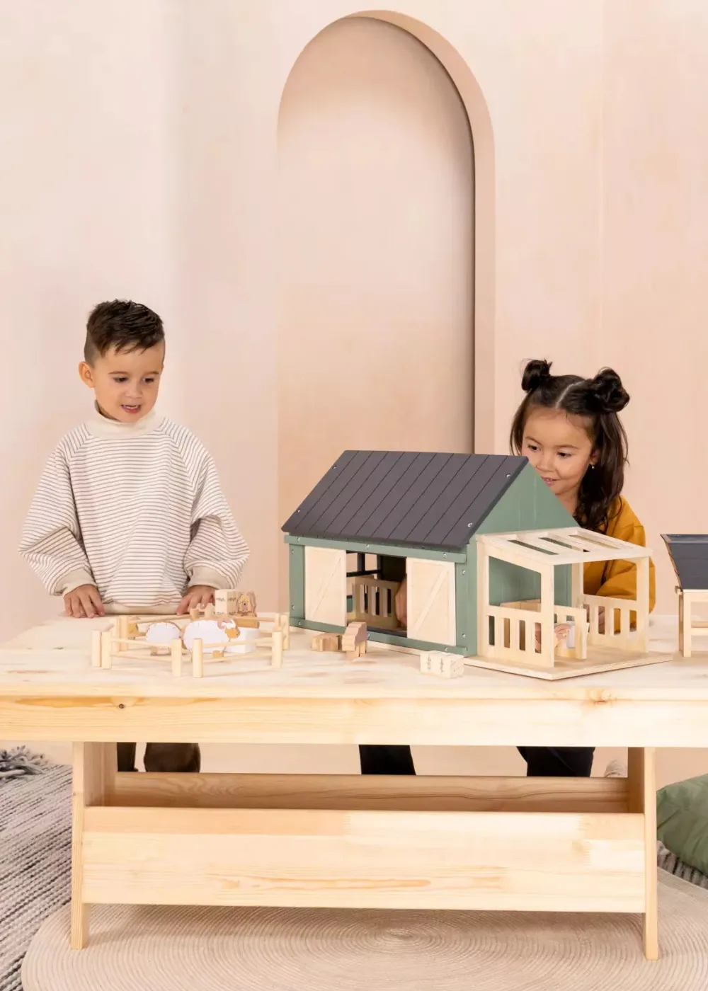 Coco Village Wooden Farm & Accessories Set