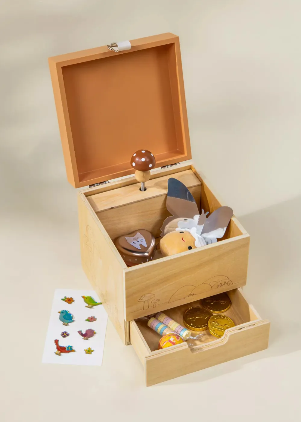Coco Village Wooden Musical Souvenir Box - Nature